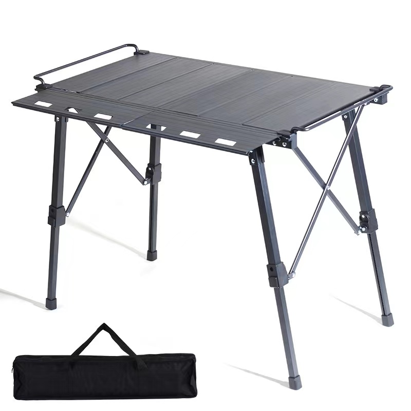 Outdoor Furniture Warehouse - Producto estrella IGT: Mesa táctica plegable